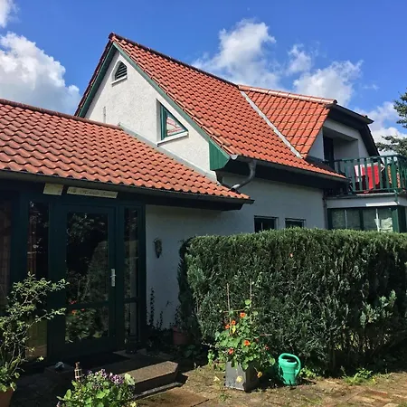 Gaestezimmer Mit Terrasse